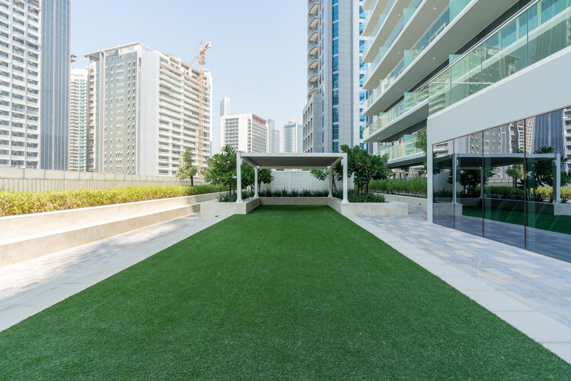 Delightful 2Br Apartment At Reva Residences 迪拜 外观 照片
